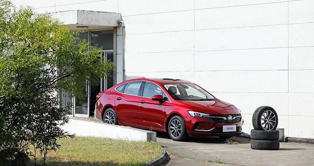 2020年中国豪华汽车_​2020(第十三届)中国年度车轮