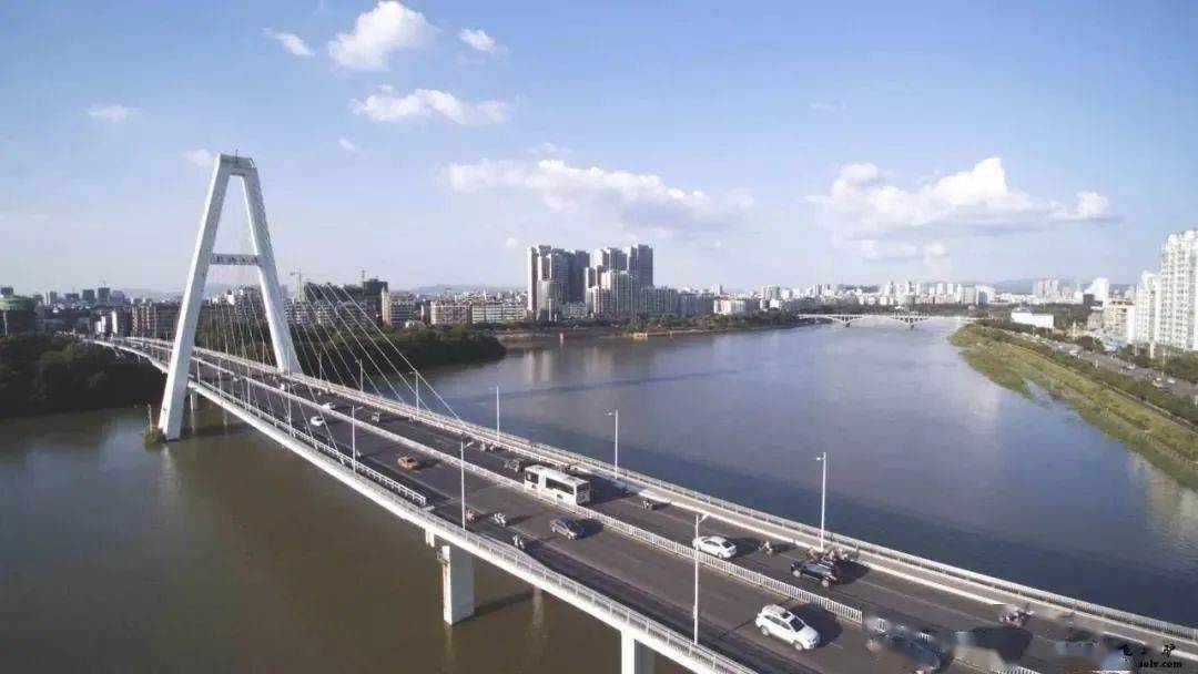 工程项目建设地址为:赣州市中心城区赣州大桥,贡江大桥,飞龙 (岛)大桥