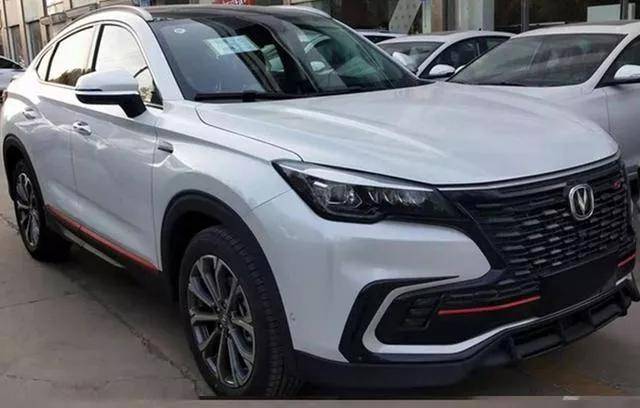2021款长安cs85 coupe实拍,这外观动力,预计能火