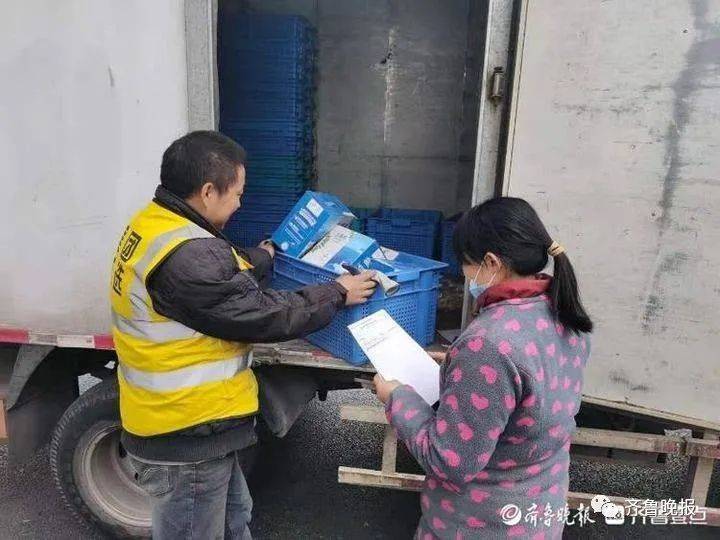 济南社区团购大火：上百家平台抢市场，一座楼
