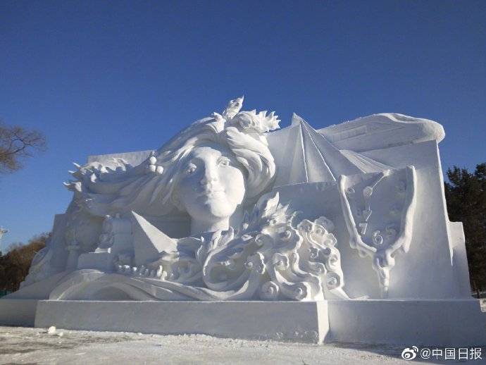 雪博会建设正酣 百名雪雕师共同打造“童话雪世界”