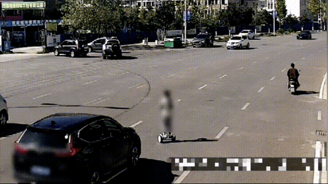 平衡车怎么操作才能骑的快 b134308b01bf48949061ca5e72b637f7.png