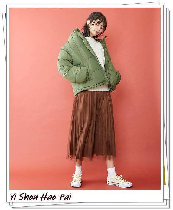 一个人穿绿色衣服官帽水壶疯狂猜成语