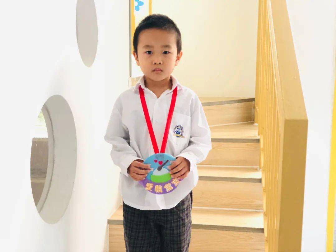 大一班 林心宇大一班 屈泽洋 ‍大二班 沙子琳大二班 谢卓皓大三班 陈梓皓大三班 庄宸浠 大四班 周