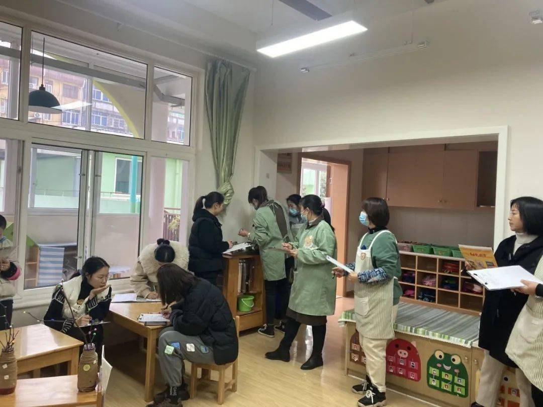 卫生保健德清县远望幼儿园保育员半日活动秀