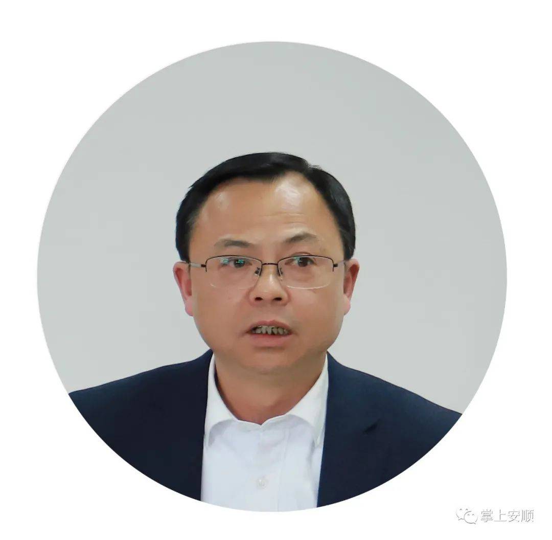 政务开启新征程续写新篇章市委四届九次全会精神在与