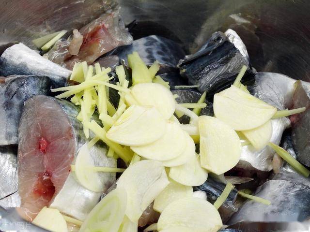 料酒你用对了吗，料酒的放入时间很关键，4种料酒放入方法在这里