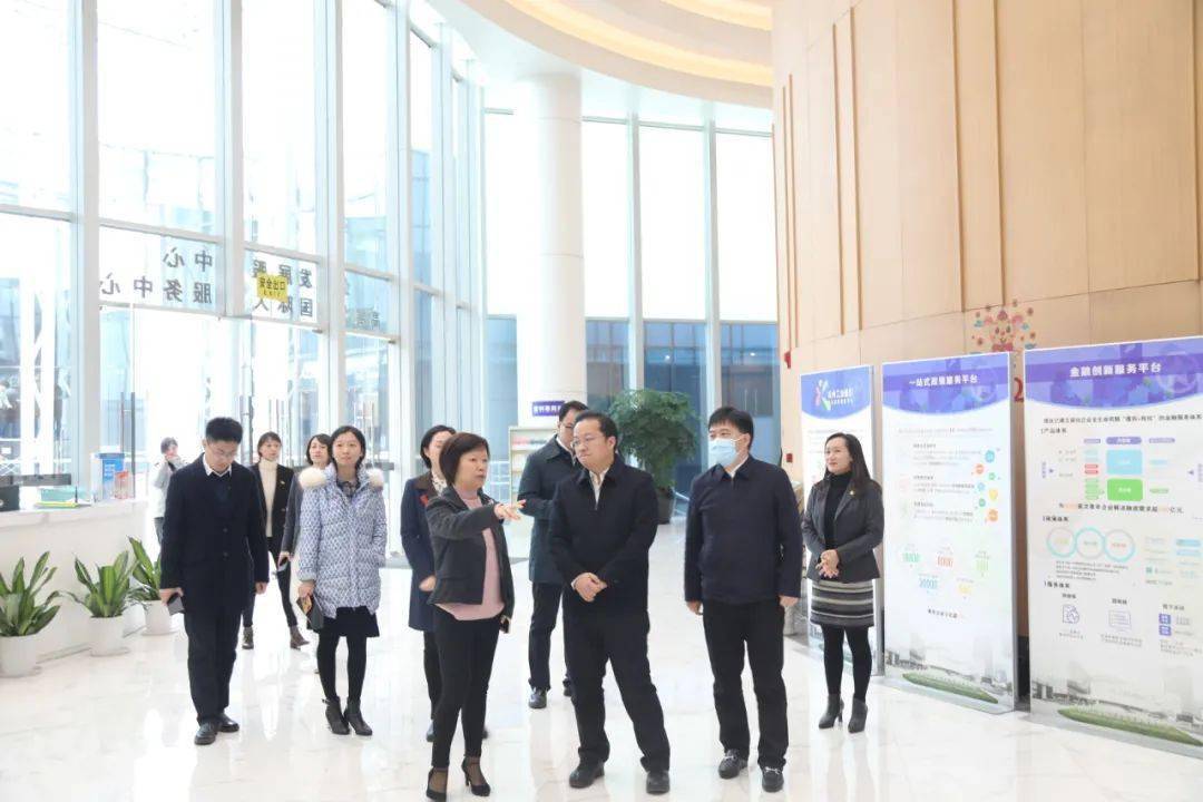 团省委司勇书记一行赴园区企服中心调研青年创业服务工作_手机搜狐网