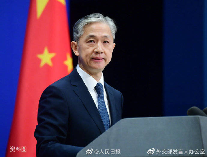 外交部对傅高义逝世表示深切哀悼_汪文斌
