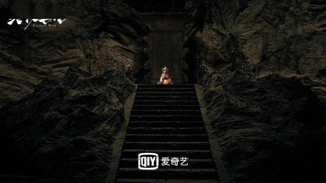 动不动就有张着血盆大口野鸡脖子迎接你,表情管理极易失控.