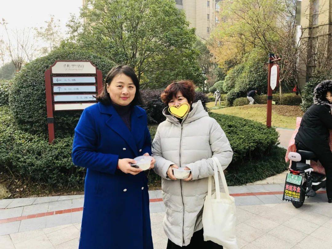 南北网友大比拼 5edccea89e604d1a92f778da4bd0da8b.jpeg