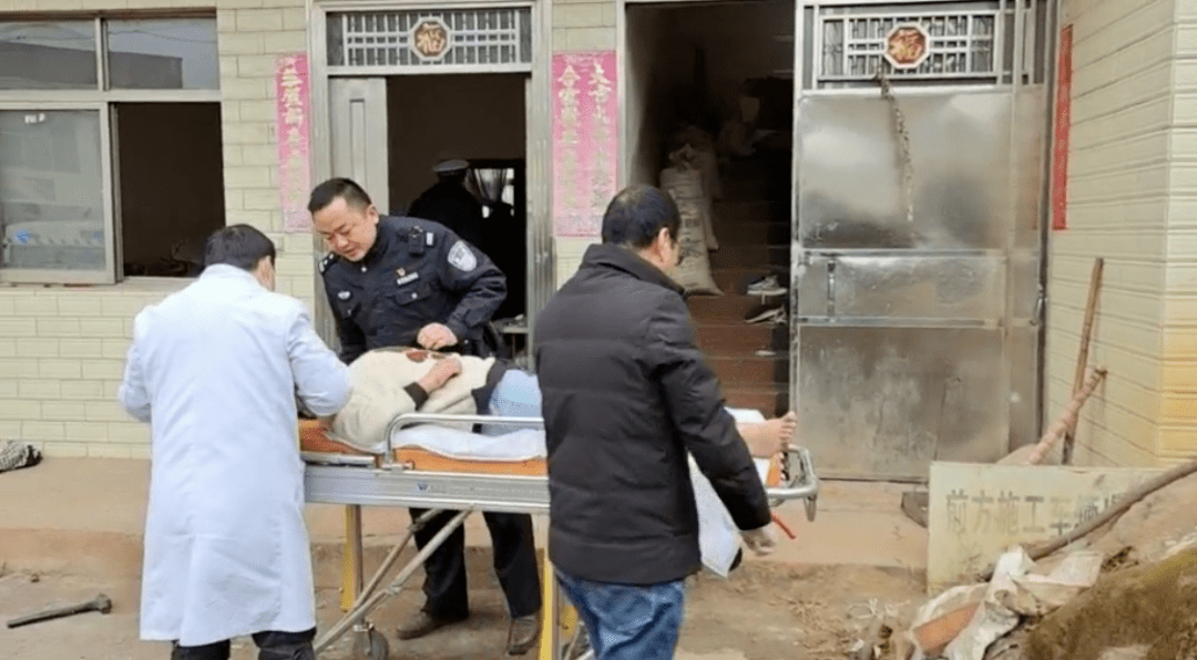 宣威一花季少女割腕自杀,危急关头幸好.