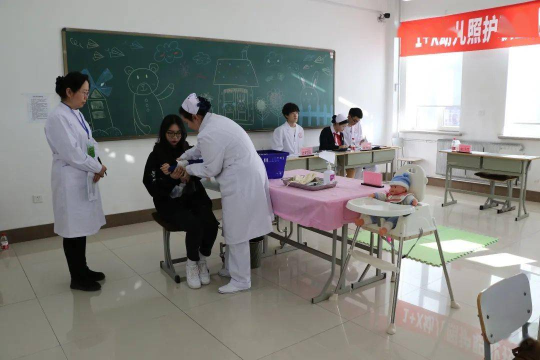 我校学生在2020年教育部1x幼儿照护证书考核中通过率达100