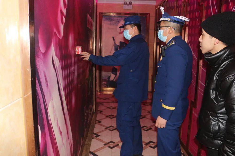 射洪人口净_射洪市人民医院(3)