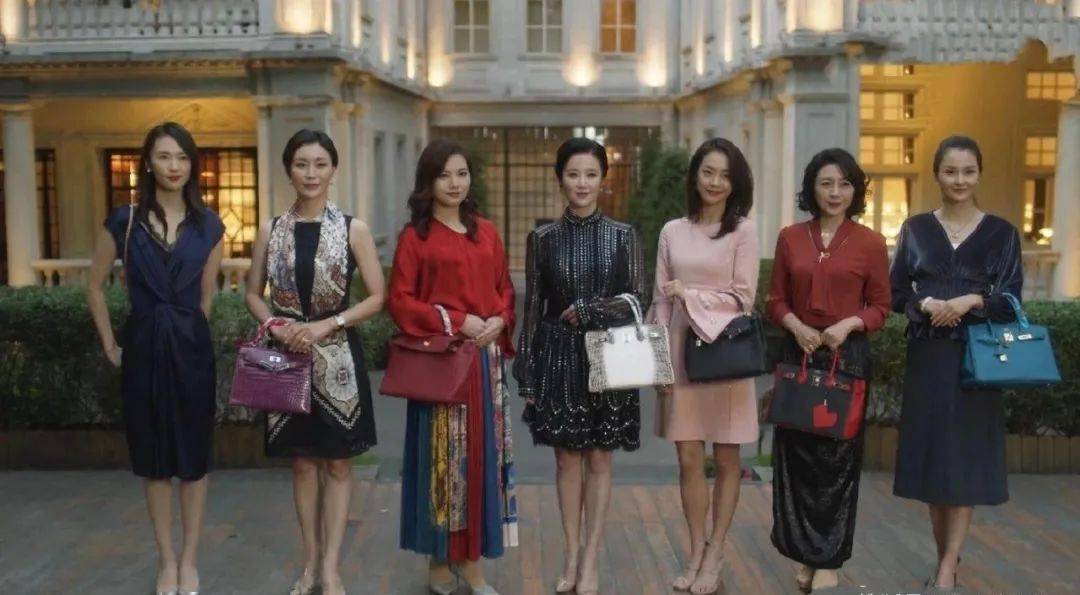 三十而已顾佳王太太 568d30435cfe4047843bc85523416e71.jpeg