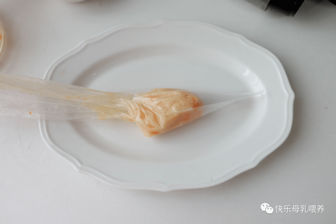 宝宝什么时候能吃肉肠 09ceb035695c48d3a6a9165533f7943a.png