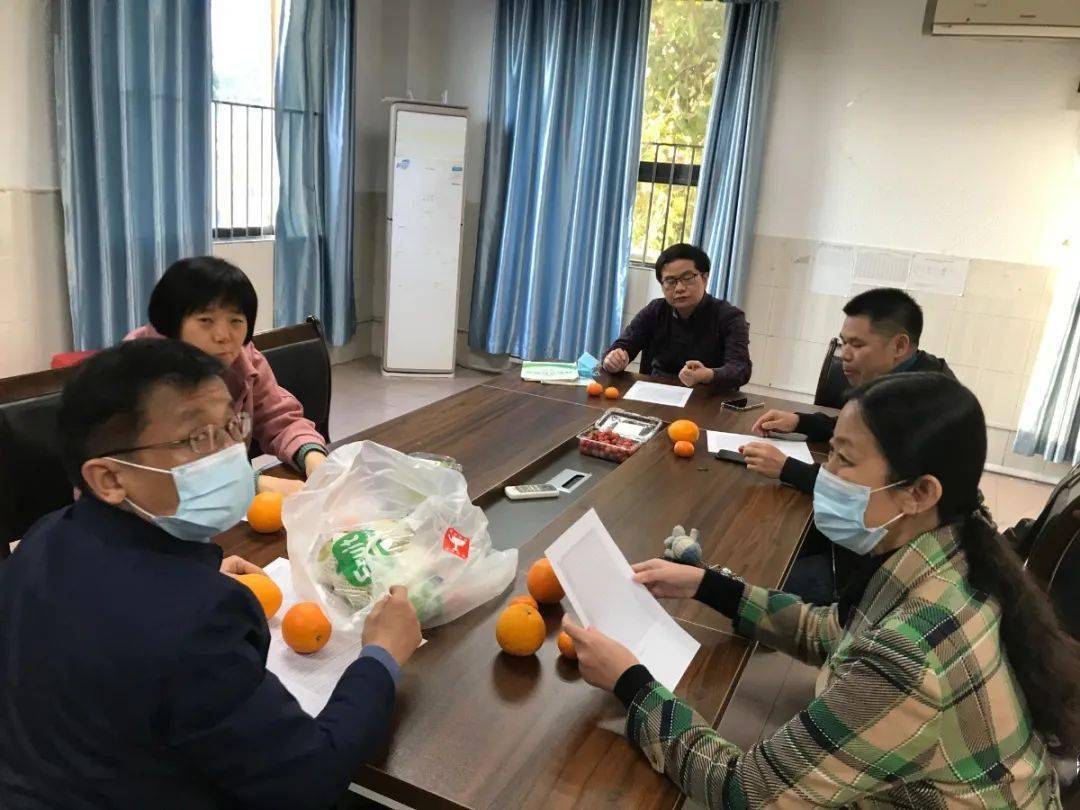 研精毕什么成语_成语故事图片