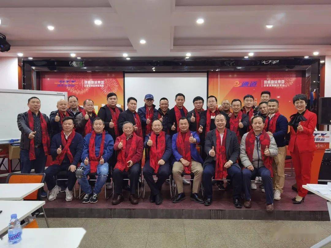 2020年金山区gdp_金山区金英丽