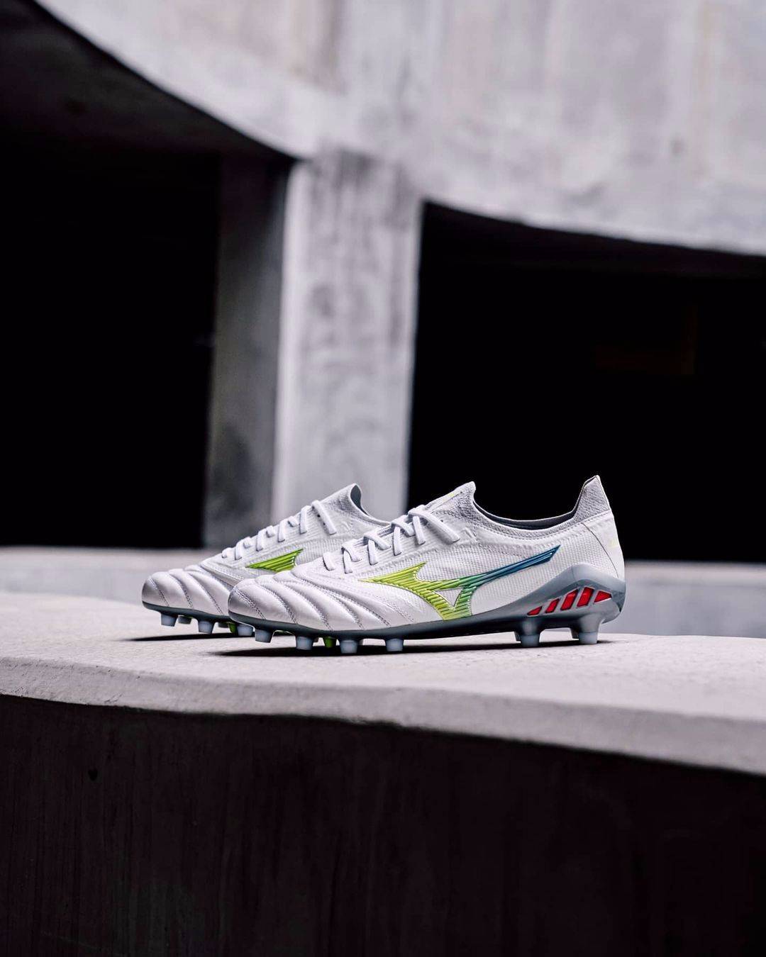 足球鞋美图天天看!外貌鞋会 2020/12/31_太阳集团tyc(图3)
足球鞋美图天天看!外貌鞋会 2020/12/31_太阳集团tyc(图3)