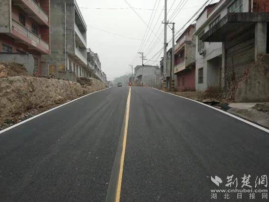 阳新县白沙镇白陶公路改造项目全面建设完成