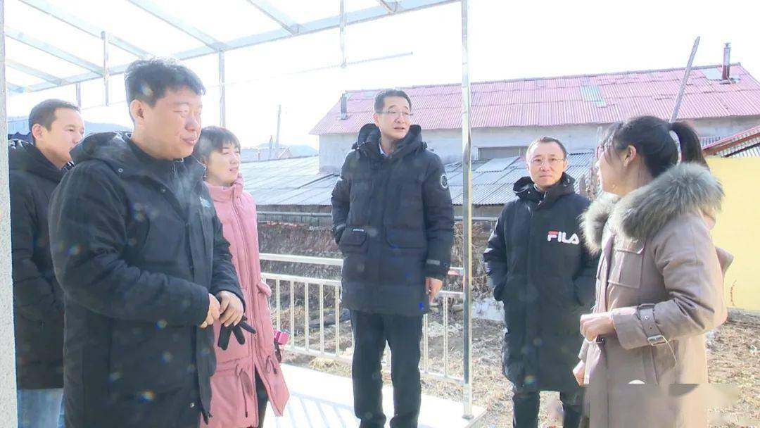 市委宣传部副部长文明办主任董文库来桓走访慰问2020年度本溪市道德