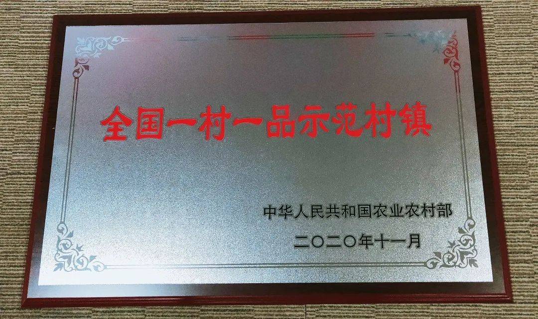 1080×641