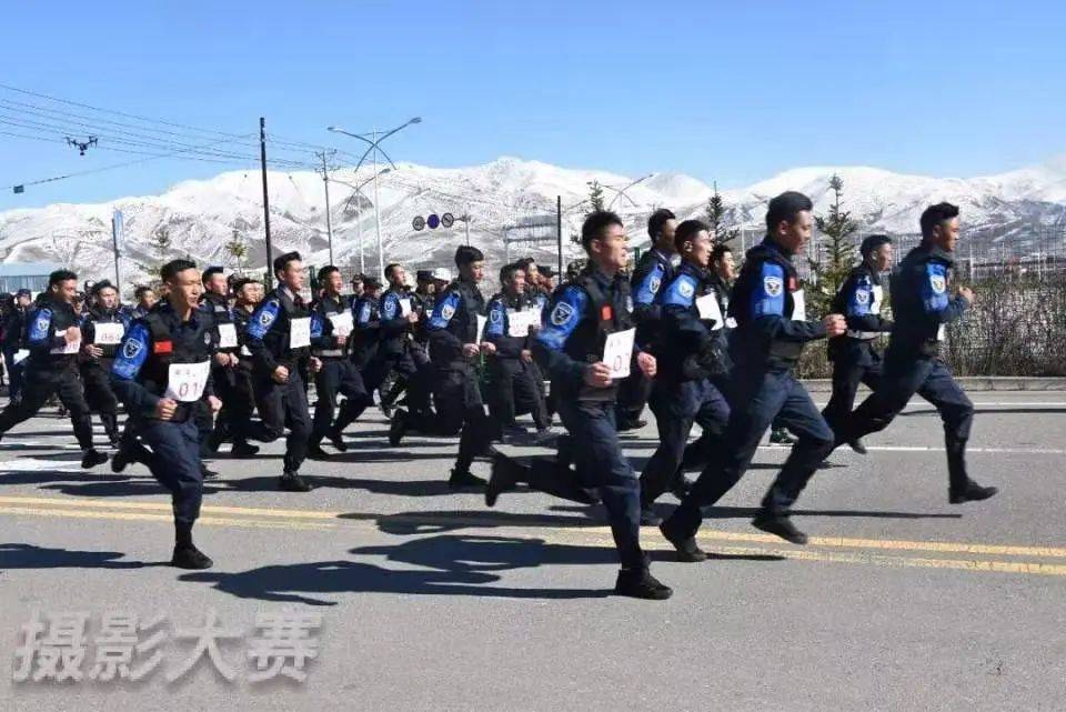 拍照拿大奖青海警察蜀黍喊您来参与