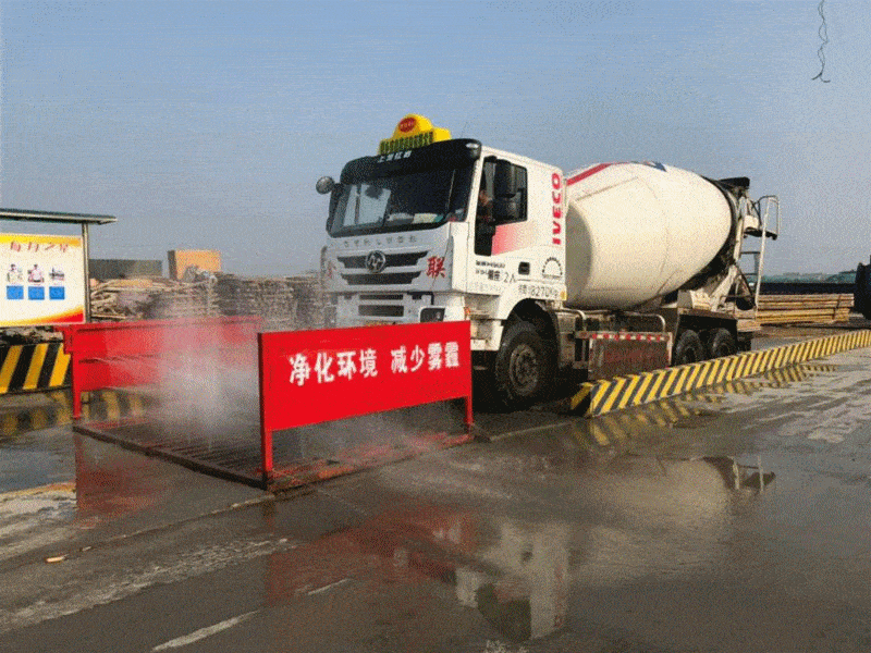 90个,道路40条,裸露土地28块,检查物料运输车辆101辆,出动检查人员397