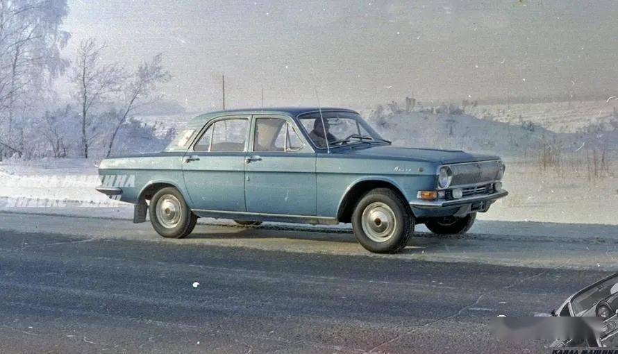 从上世纪70年代到80年代,生产ГАЗ-24"伏尔加"的高尔基汽车厂和