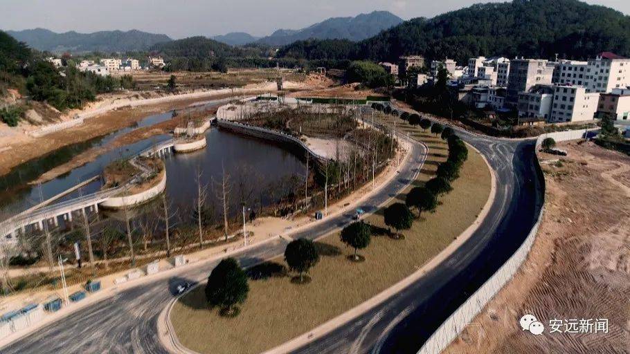 版石镇"一心"市民公园项目建设基本完工_安远