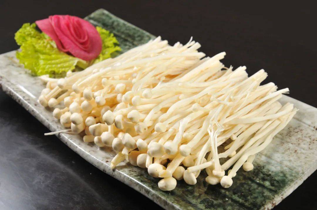 怎么看金针菇是好的还是坏的 f2ed5b5f513d42c6abcb9a128e20bac7.jpeg