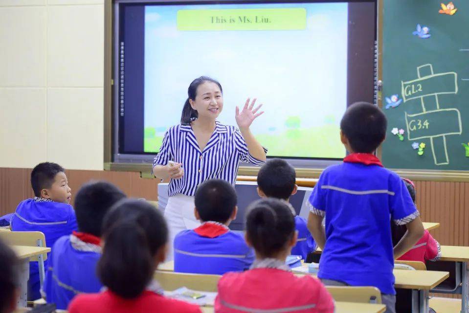 教师风采 | 小学英语组 刘彬彬老师