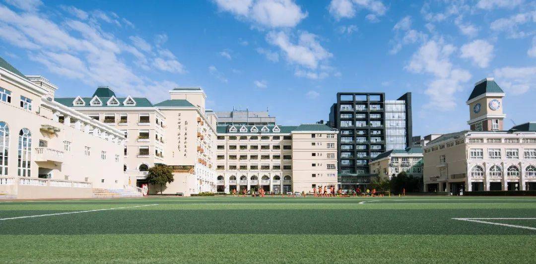 深圳市龙岗区外国语学校集团简介