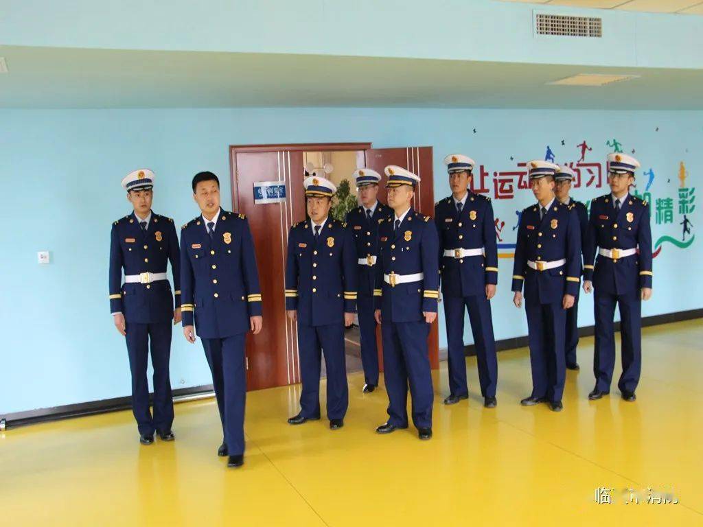 张小虎支队长检查指导临夏市大队队伍管理工作