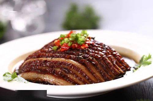 【梅菜扣肉】