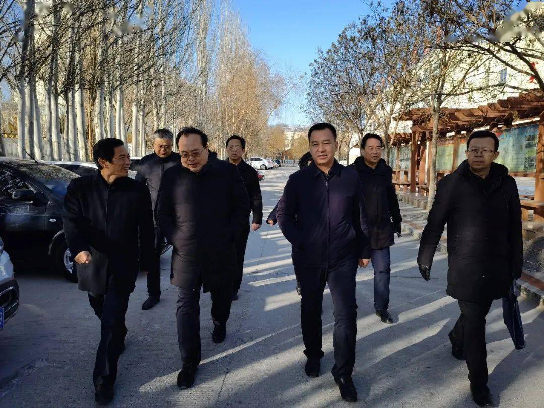 杜志学赴玉门市一中调研指导工作
