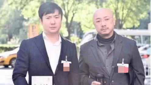 老公结婚前后私密照曝光,朋友圈的女人都炸锅了!_男人