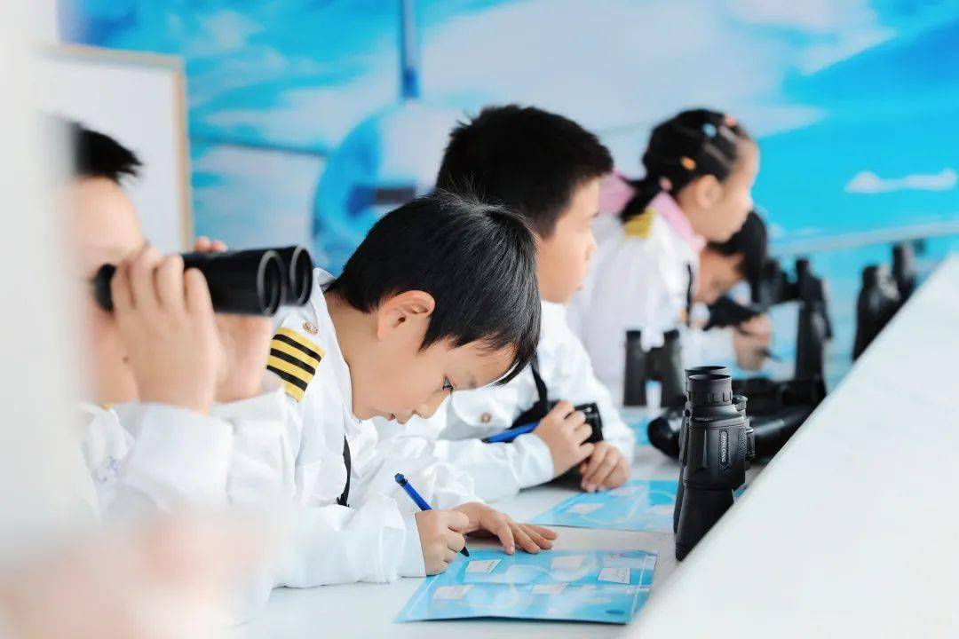 这场无人机研学太精彩!不信你看.