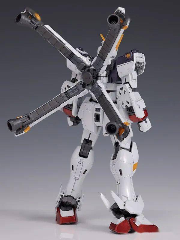 【万代 活动限定 rg 海盗高达x-1 钛电镀版 素组测评与对比】