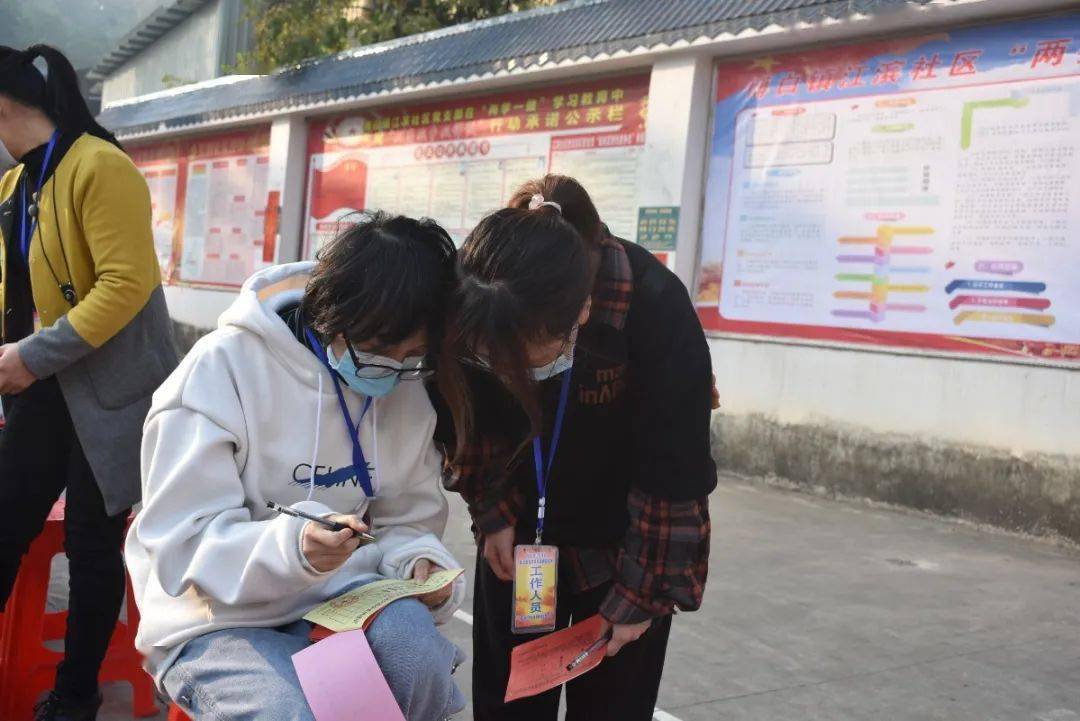社会实践篇(一)| 文学与传媒学院:实践寻真知,青春焕发