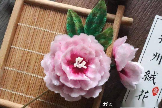 惊艳中国姑娘火到海外是90后非遗传承人惹王菊和延禧攻略纷纷call绒花