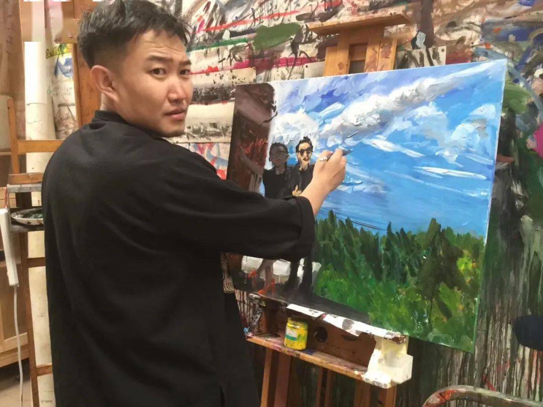 东北文艺复兴系列展,现生活在辽宁鞍山,担任新学校合唱团主唱前年我们