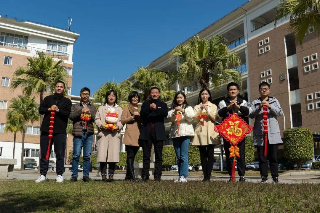 福建师范大学学生工作队伍给大家拜年啦