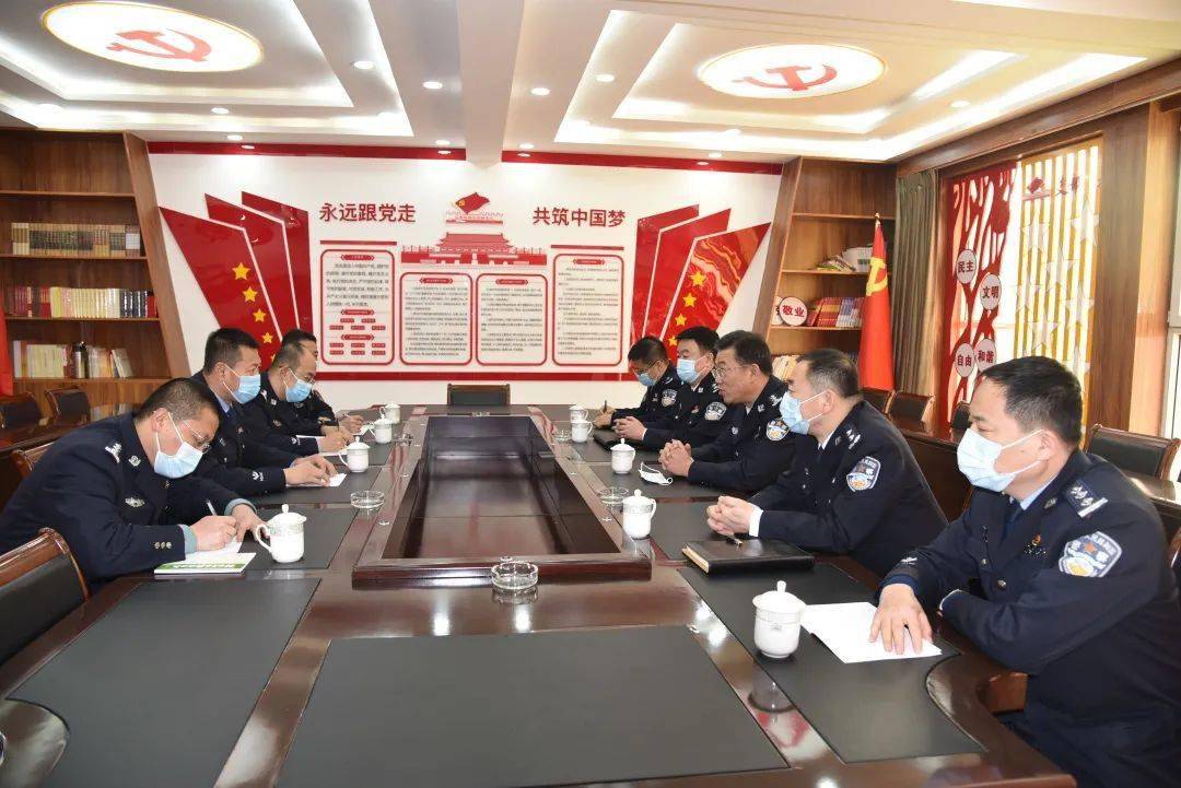 薛永辉厅长到太原三监进行春节慰问