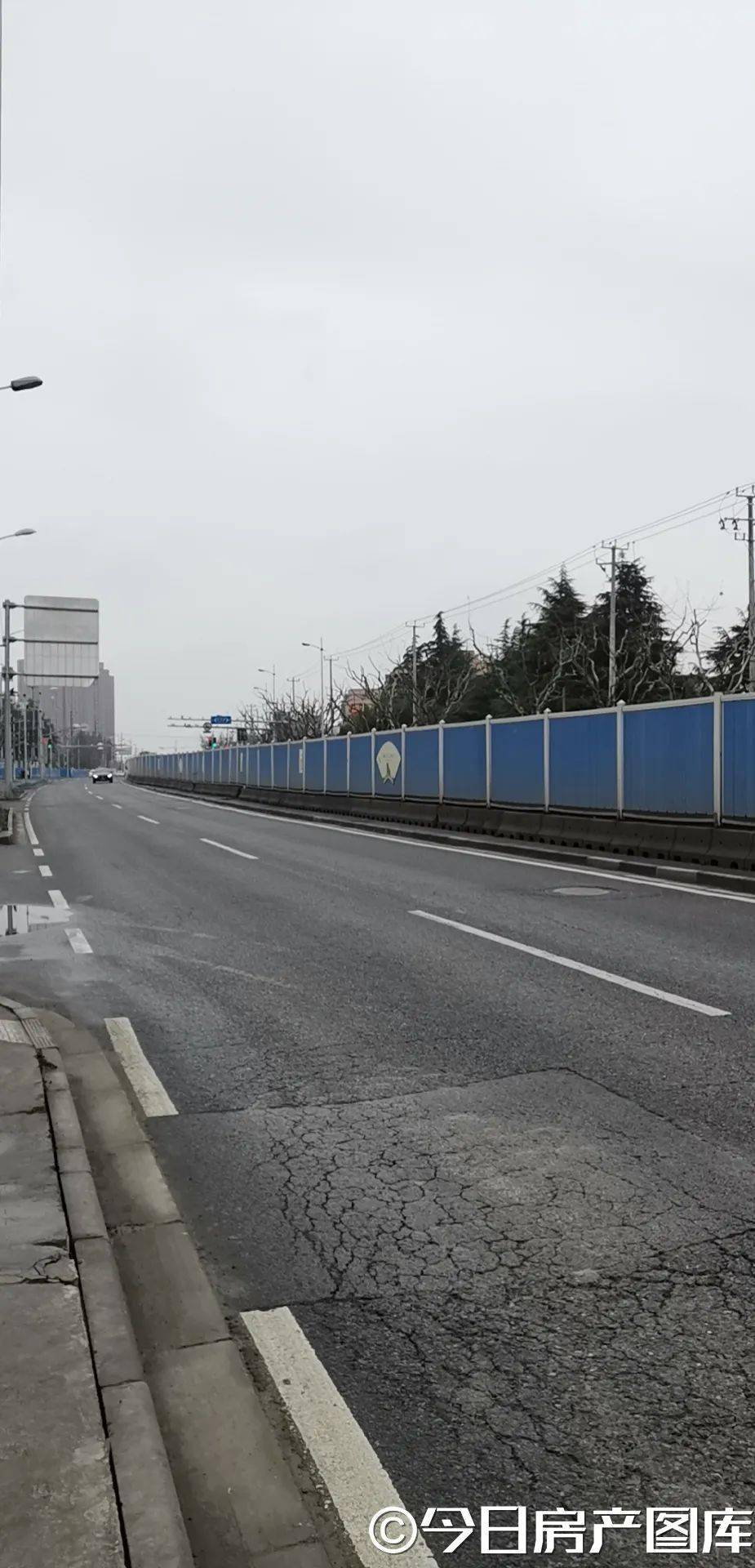 摄于龙吴路摄于罗城路龙川北路摄于上南路不经意间春天已经走到我们