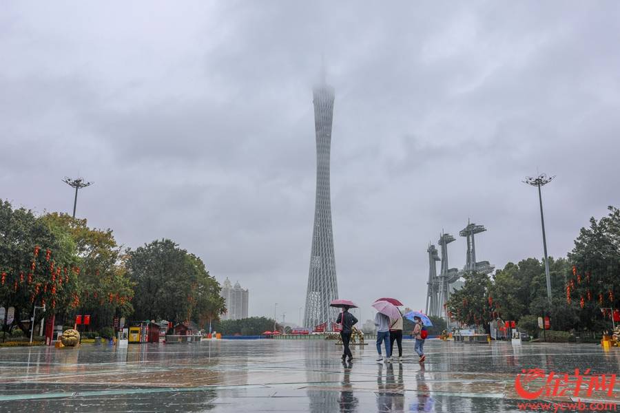 2月10日年廿九,广州仍在下雨 梁怿韬 摄