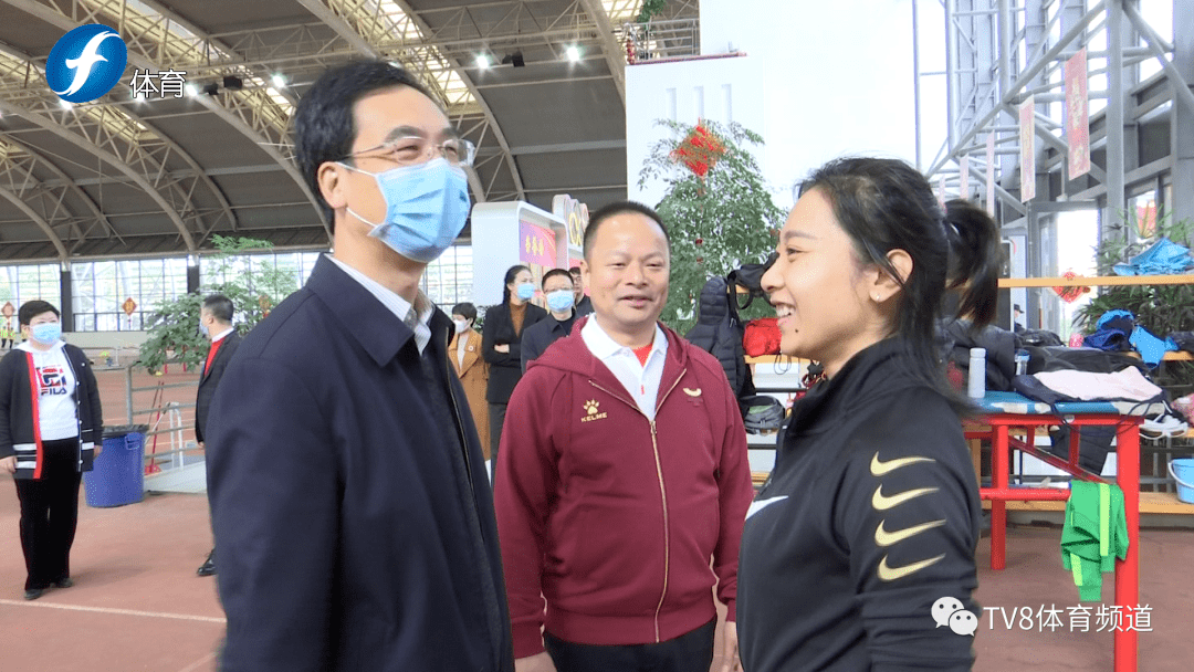 福建省体育局领导看望春节备战运动健儿_林作明
