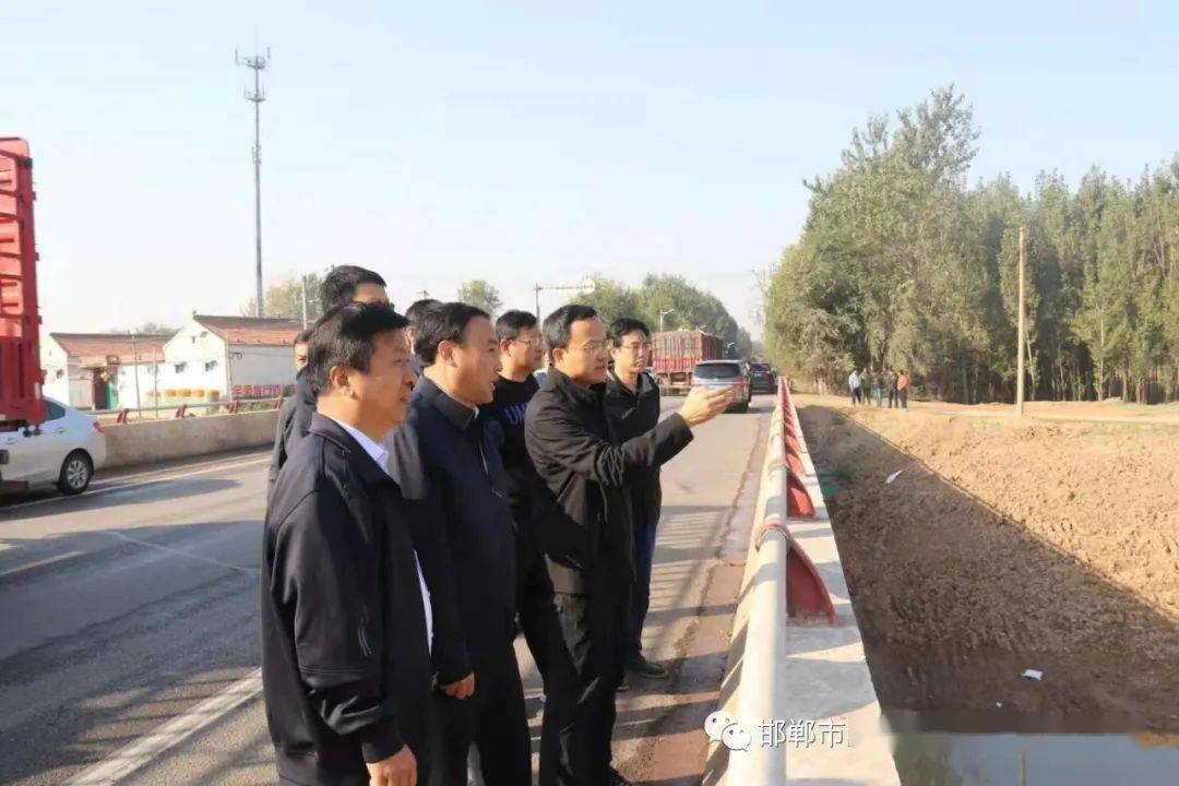 鸡泽县长李东健实地督导大气污染防治和滏阳河综合治理等重点工作