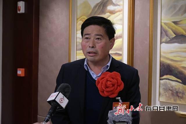 【致敬甘肃扶贫人】龚志荣:打造现代新型化乡村 干劲足有力量