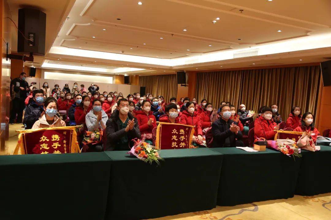 沧州市副市长梁英华,秘书长肖华,市卫健委主任寇炳谦,副主任胡朝阳